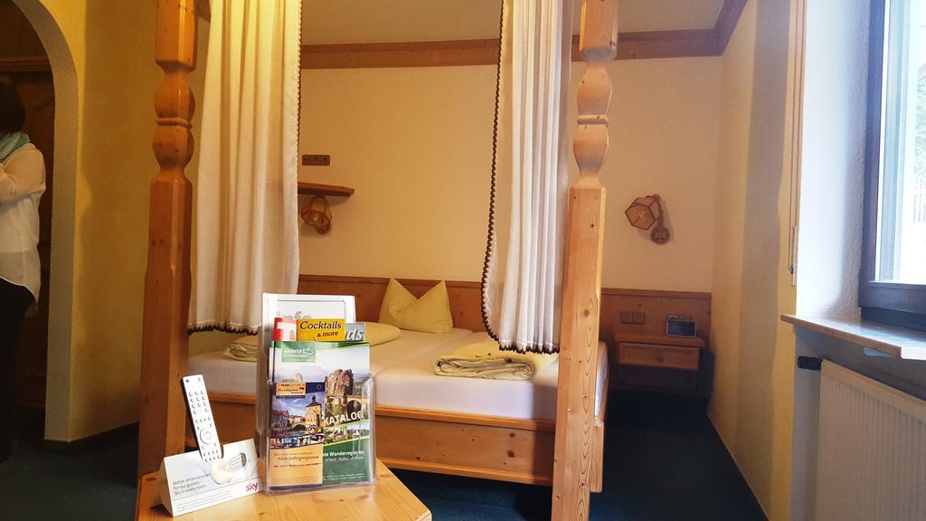 Meister Baer Hotel Bayreuth Гольдкронах Экстерьер фото