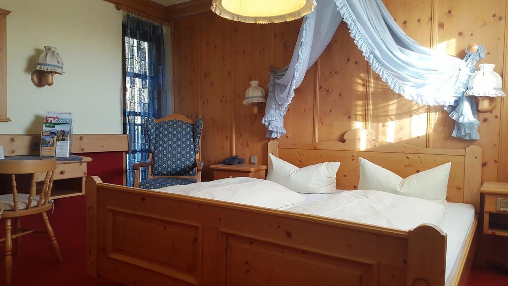 Meister Baer Hotel Bayreuth Гольдкронах Экстерьер фото